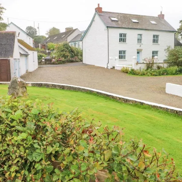 Y Cartws, hotel in Eglwyswrw