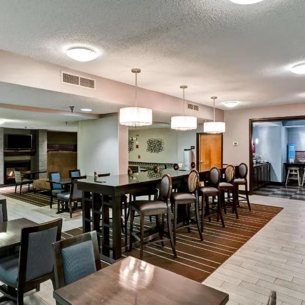 Hampton Inn State College โรงแรมในMilesburg