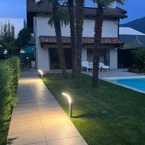 VILLA LIDO - Lake Como, hotell sihtkohas Colico