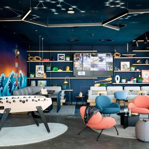 Moxy Plymouth, hotel v destinaci Plymouth