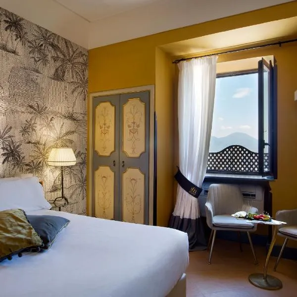 San Francesco al Monte, hotell i Napoli