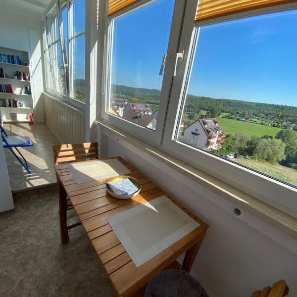 Apartment mit Loggia und Traumblick, ξενοδοχείο σε Heinrichsort