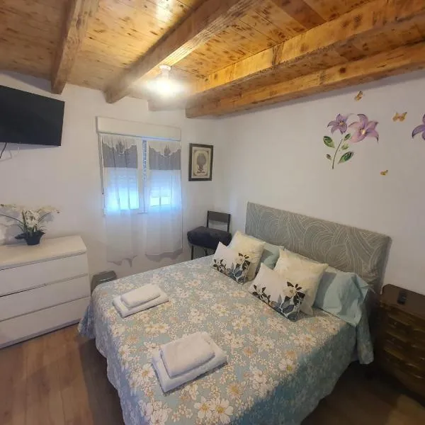 Habitaciones Casa Santander Playa Valdenoja, hotel v destinaci Santander