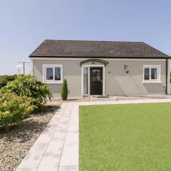 The Cottage At Arvalee Retreat, hotel in Newtownstewart