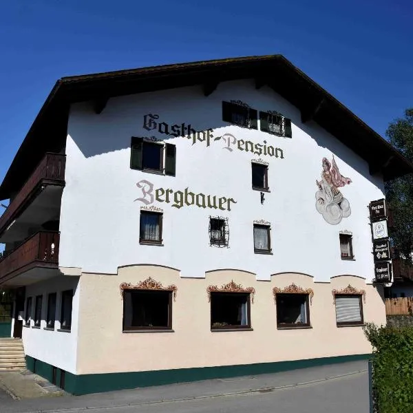 Pension Bergbauer, hotel v destinaci Prackenbach