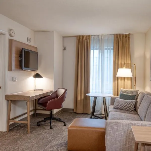 Staybridge Suites Allentown Airport Lehigh Valley by IHG, hotel v destinaci Allentown