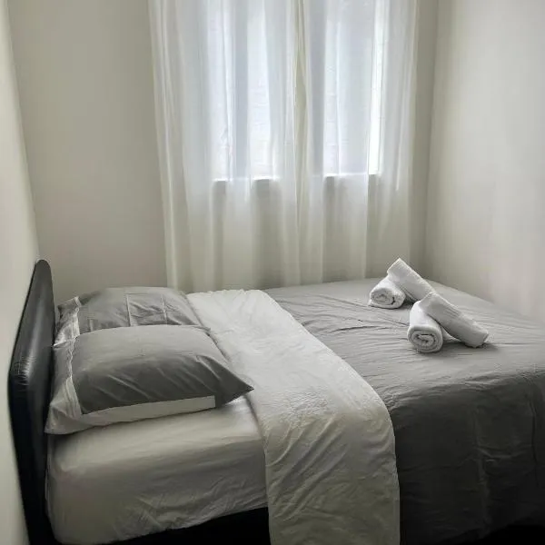 Studio à Alfortville Gare RER D Maisons-Alfort Alfortville – hotel w mieście Alfortville