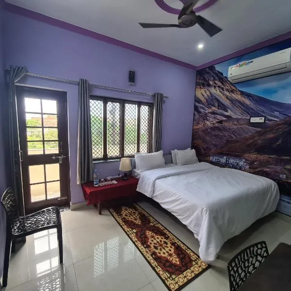 Anukampa Paying Guest House, khách sạn ở Agra