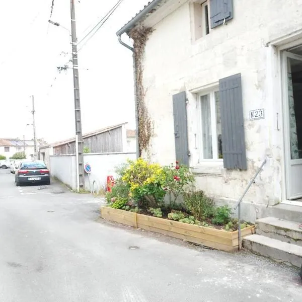 Maisonnette, hôtel à Saintes