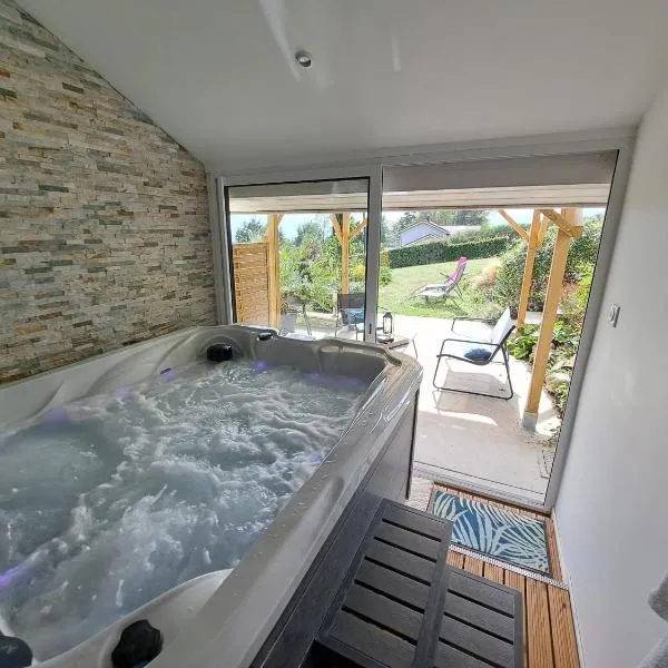 Adorelys séjour bien être - spa et massage, hotel v destinaci Saint-Cassien