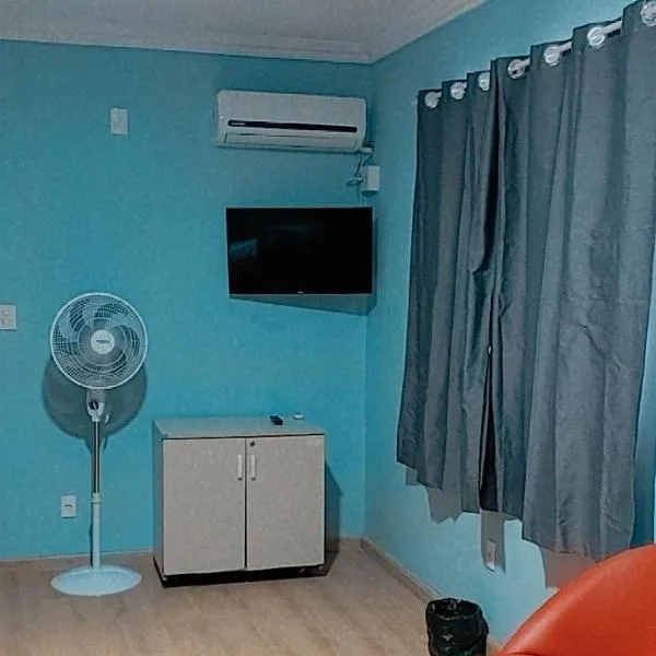 Pousada Califor, hotel v destinaci Nova Iguaçu