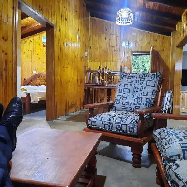 Cabaña Buena Madera, hotel v destinaci San Vicente