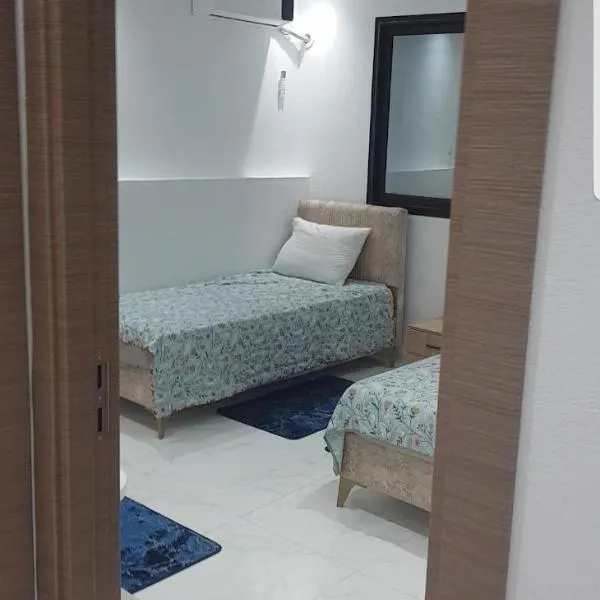 Sweet home three bedroom house, hotel a Sussa