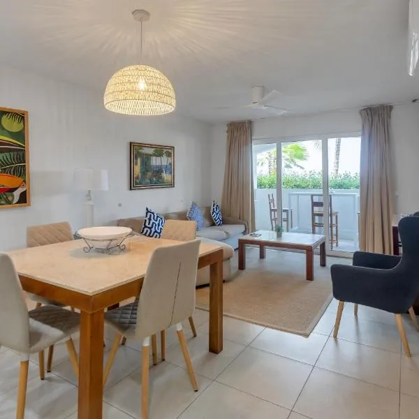 Maho Beach House - Spacious 1 Bedroom Suite, hotel en Maho Reef