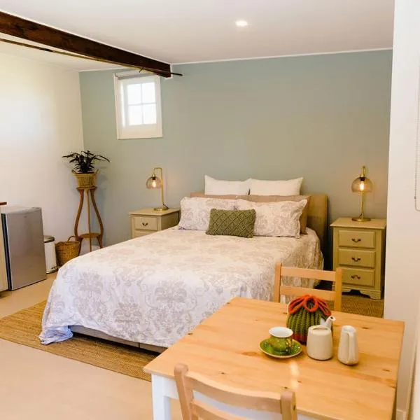 Green Door BnB, hotel in Currency Creek