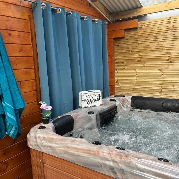 Les Chalets de Marie & Stéph - Jacuzzi SPA privatif sans vis à vis , vue mer, hotel v destinaci Saint-Denis