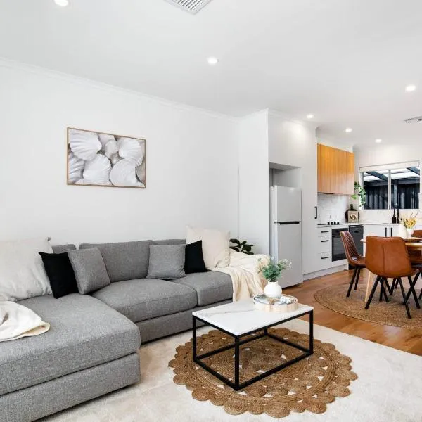 Frankie's Retreat Henley Beach, hotel di Henley Beach