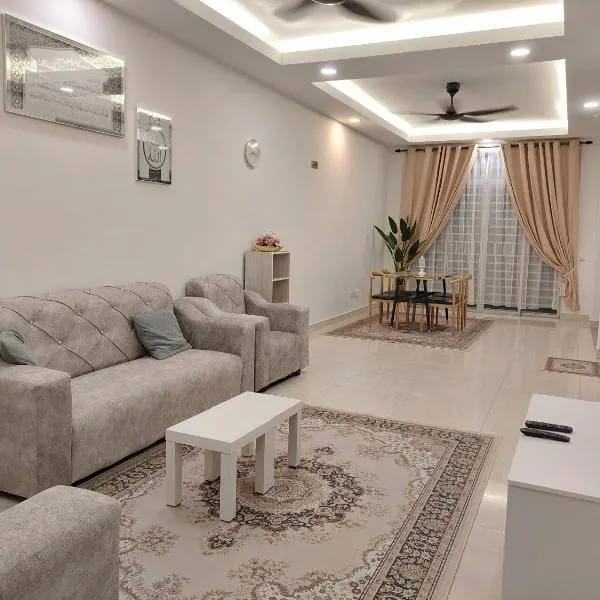 Anis Homestay Nilai, hotel v destinaci Nilai