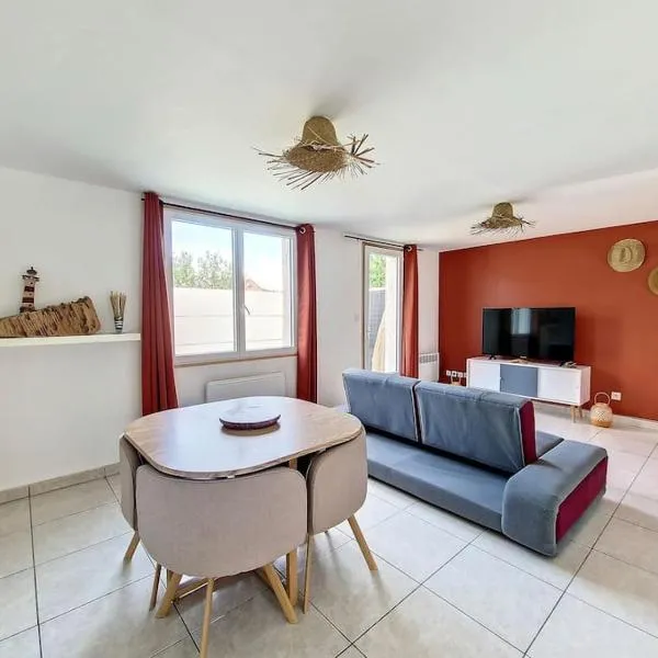 Le Terracotta, Proche plage, hotel v destinaci Oye-Plage