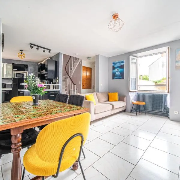 Location Cosy Paris, hotel in Saint-Michel-sur-Orge
