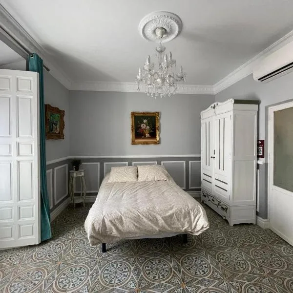 Apartamento Trasiego, hotel v destinácii Valdepeñas