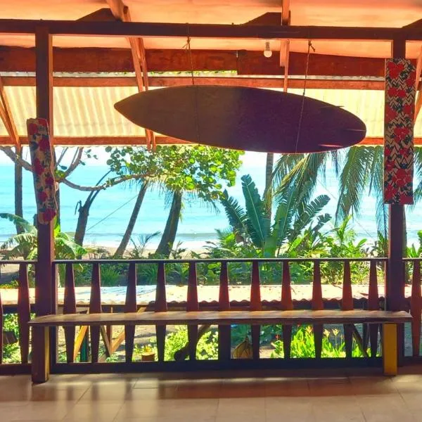Tortuguero Adventures Beach House, hotel v destinaci Tortuguero