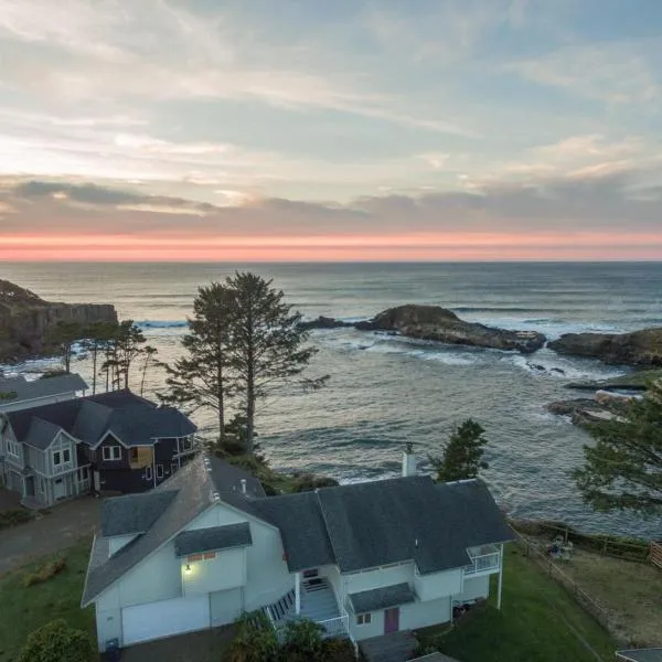 Pirate's Cove, hotel en Otter Rock