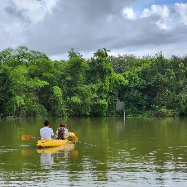 Sawasdee Lagoon Resort, hotel v destinaci Ban Lam Pi
