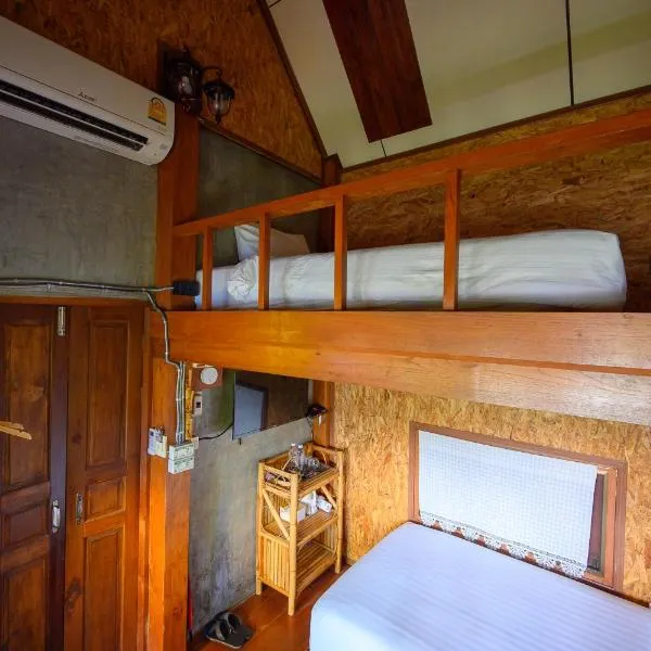 Herntai Resort Maelanoi, hotel v destinaci Ban Mae La Noi