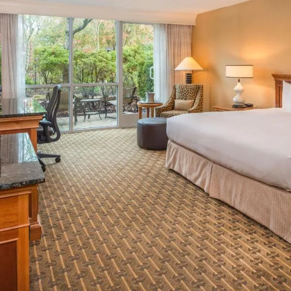 Hilton Seattle Airport & Conference Center - photo 2
