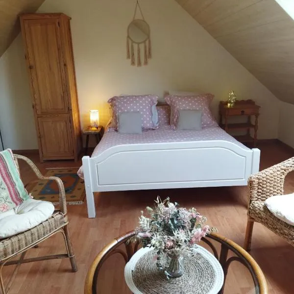 Chambre chez l'habitant, hôtel à Saint-Brice-en-Coglès