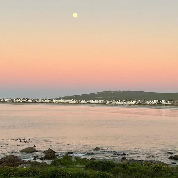 Joan se Plek, hotel in St. Helena Bay