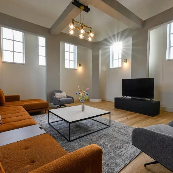 12A, Luxury & Unique, Cinema, Terrace, Stunning View, Central Location!, hotel v destinaci Oisterwijk