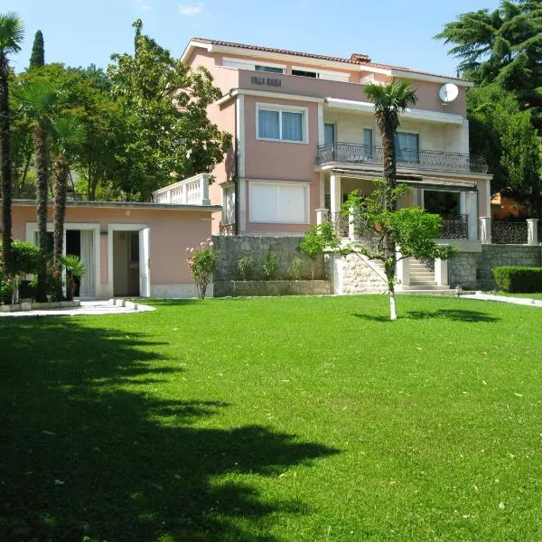 Villa Raisa, hotel v destinaci Opatija