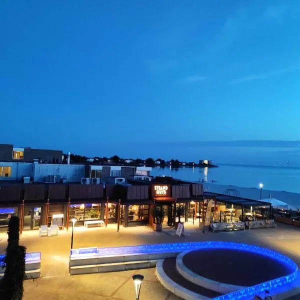 Appartement IJsselmeer Makkum strand, hotelli kohteessa Makkum