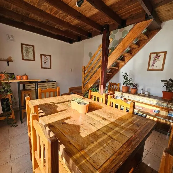 Yellow House Cottage, hotel v destinaci El Chalten