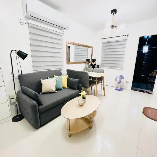 Two-Bedroom Townhouse Camella Bacolod South, khách sạn ở Bago