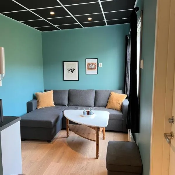 Overnatting med sjøutsikt å rolige omgivelser, khách sạn ở Alta