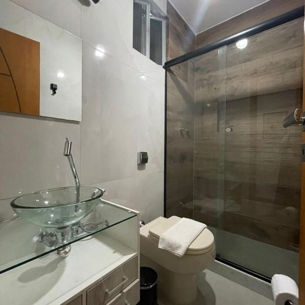 Confortável apto cama queen e sofá cama - COPACABANA - Foto 3