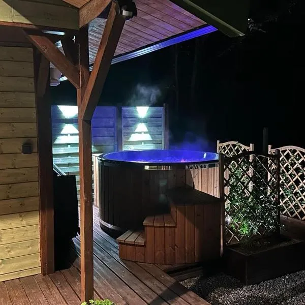 Le chalet du lys avec bain scandinave Insolys, hotel v destinaci Gouvieux