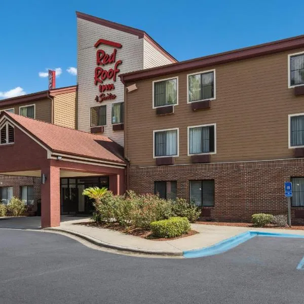 Red Roof Inn & Suites Savannah Airport, khách sạn ở Savannah