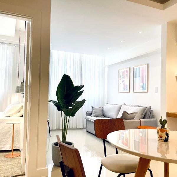 Apartamento moderno Arpoador Posto 8 Melhor localização - Foto 2