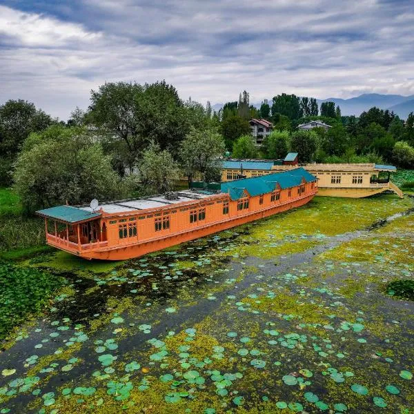 Kings Houseboats, hotel v destinaci Šrínagar