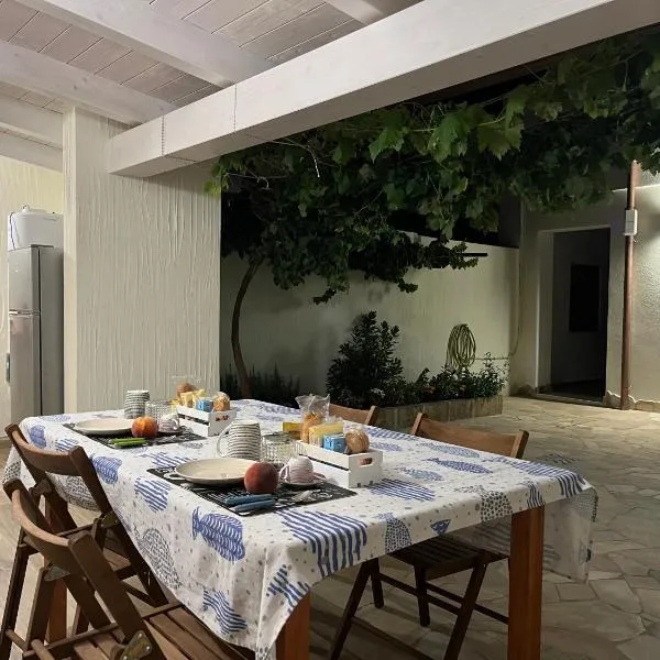 TS ROOMS - Guest House Deidda، فندق في Monastir