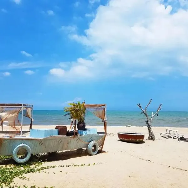 Hotel Việt Sang, hotel in La Gi