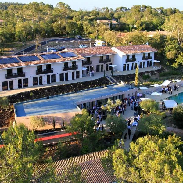 Mercure Brignoles Golf de Barbaroux & Spa, hotel v destinácii Brignoles