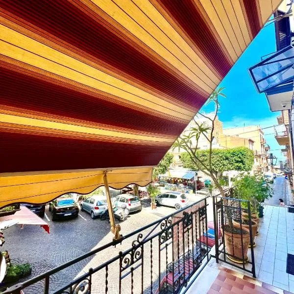 Gira Vota e Furria, hotel em Santo Stefano di Camastra