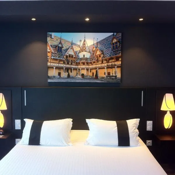 Golf Hotel Colvert - Room Service Disponible, hotell i Levernois