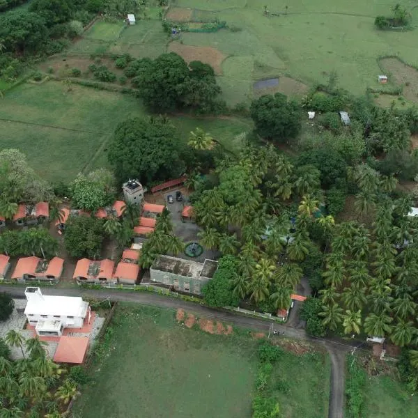 Kuttralam Resorts – hotel w mieście Puliyara