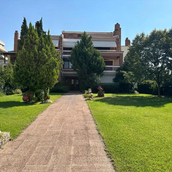 Villa Reina 2, hotel a Alexandroupoli
